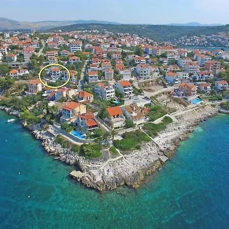 Damjan トロギール